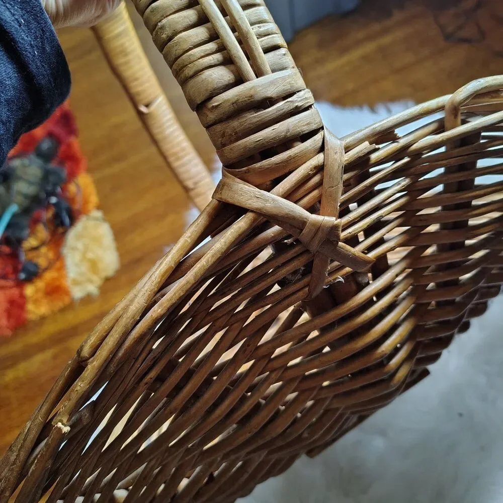 Wicker VTG Flower Gathering Basket W Curved Handle & Graceful Scooped Sides